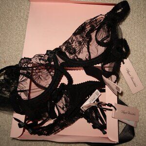 Agent Provocateur Set